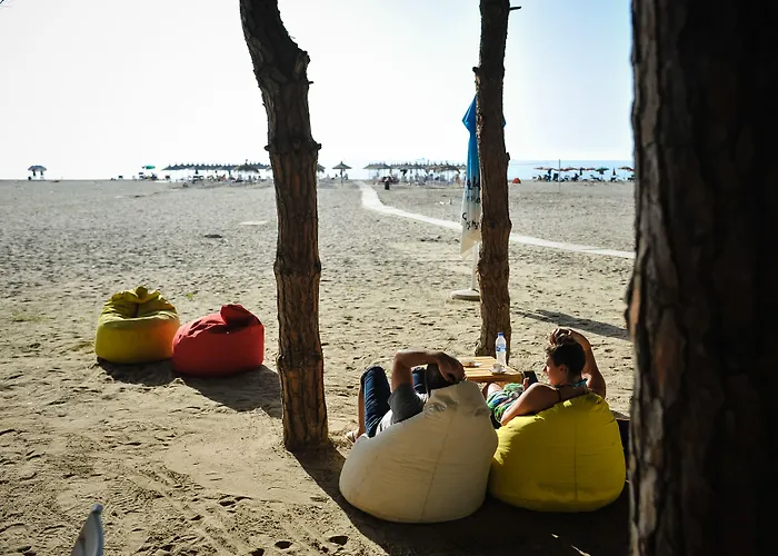 Semesteranläggning (resort) Sandy Golem (Tirana)