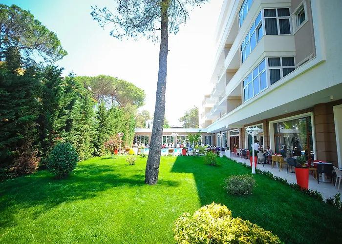 Sandy 4* Golem (Tirana)