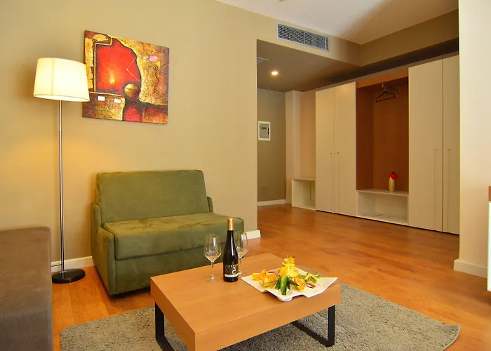 Semesteranläggning (resort) Sandy Golem (Tirana)