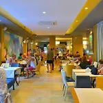Sandy 4* Golem (Tirana)