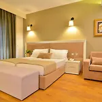 Θέρετρο Sandy 4*