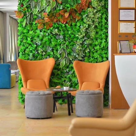 Resort Sandy Golem (Tirana)