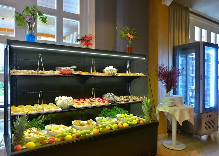 Sandy 4* Golem (Tirana)