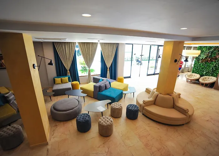 Sandy Resort 4*